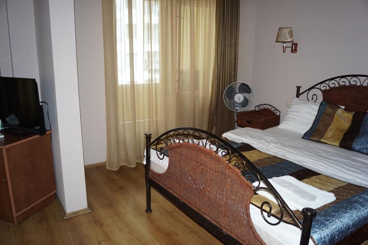 Iar Hotel باتومي المظهر الخارجي الصورة