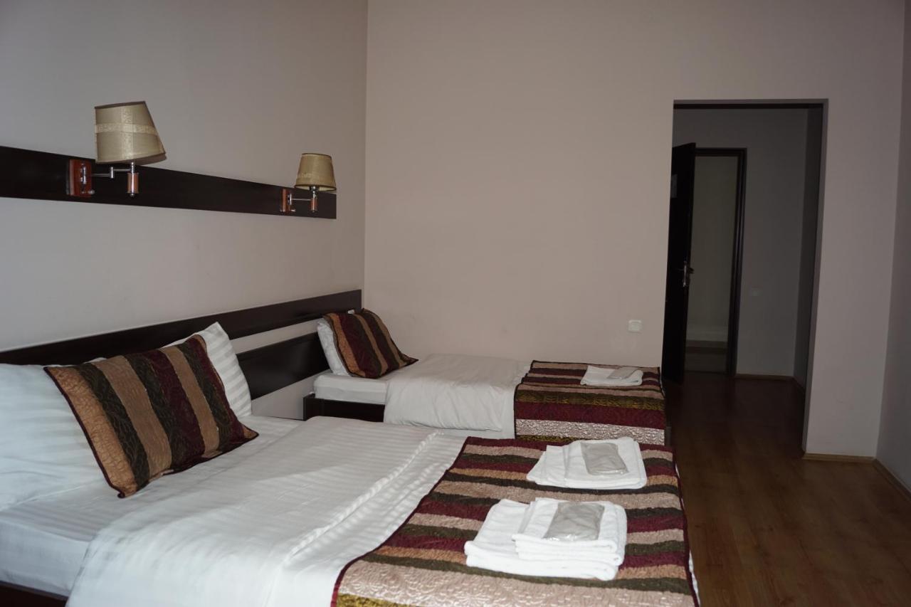 Iar Hotel باتومي المظهر الخارجي الصورة