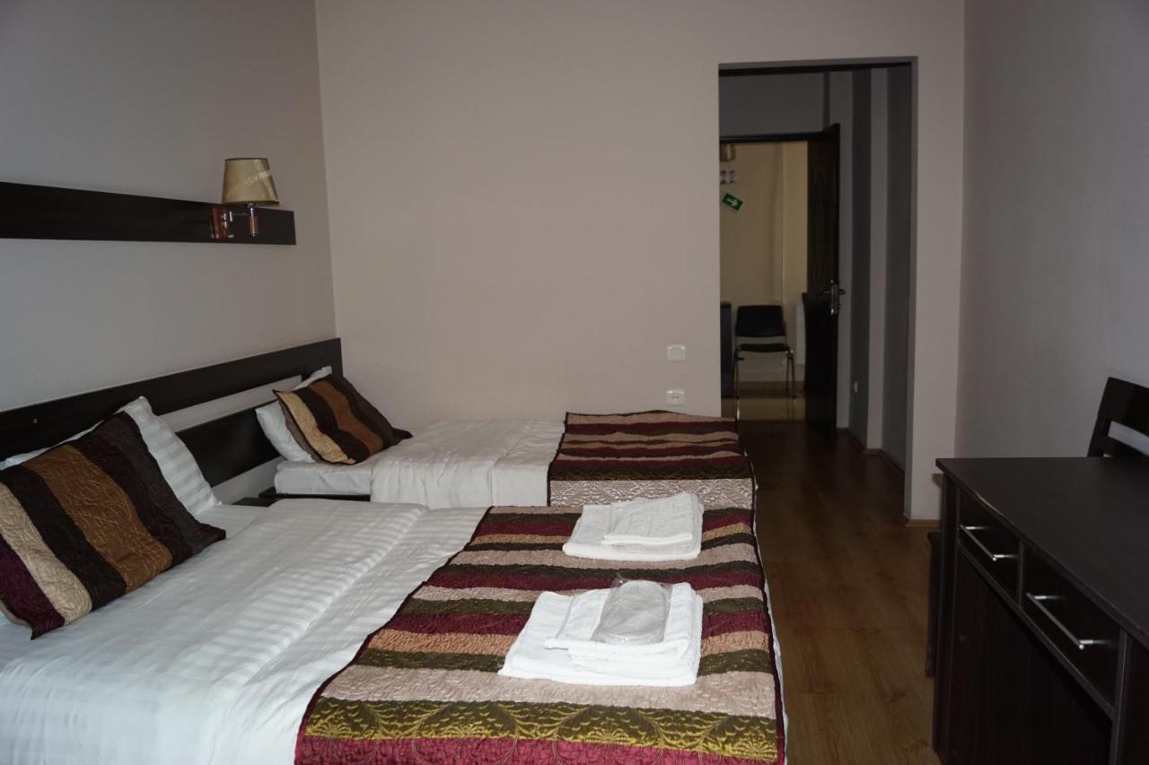 Iar Hotel باتومي المظهر الخارجي الصورة