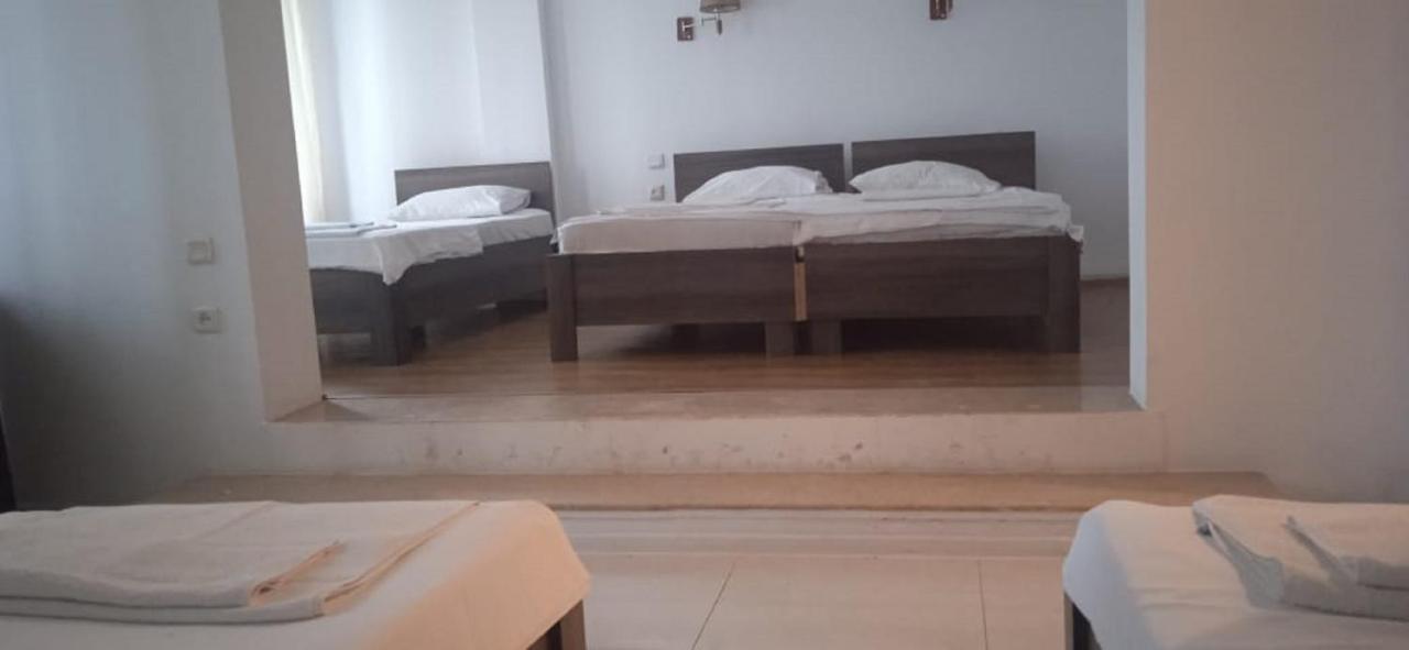 Iar Hotel باتومي المظهر الخارجي الصورة