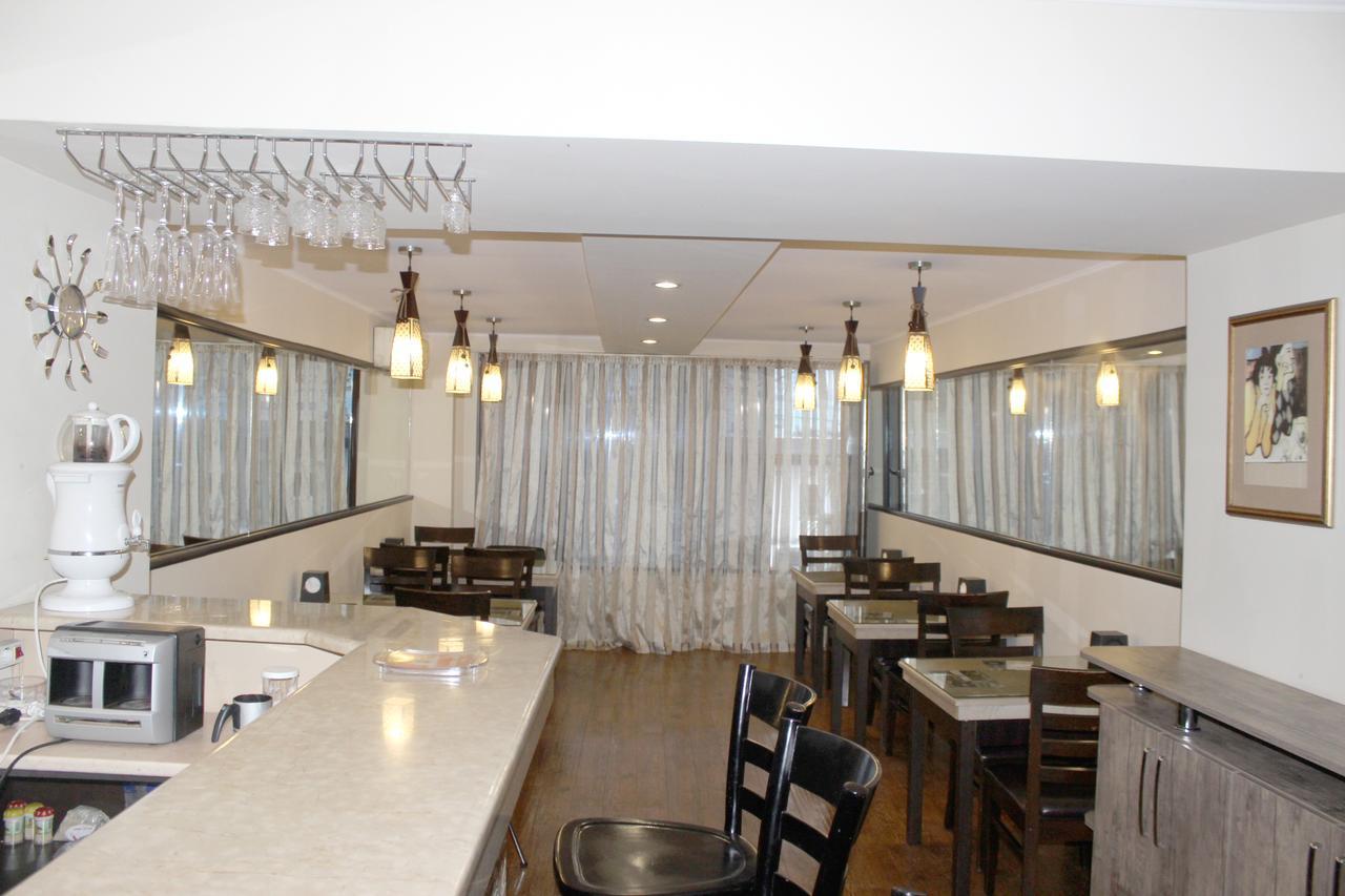 Iar Hotel باتومي المظهر الخارجي الصورة