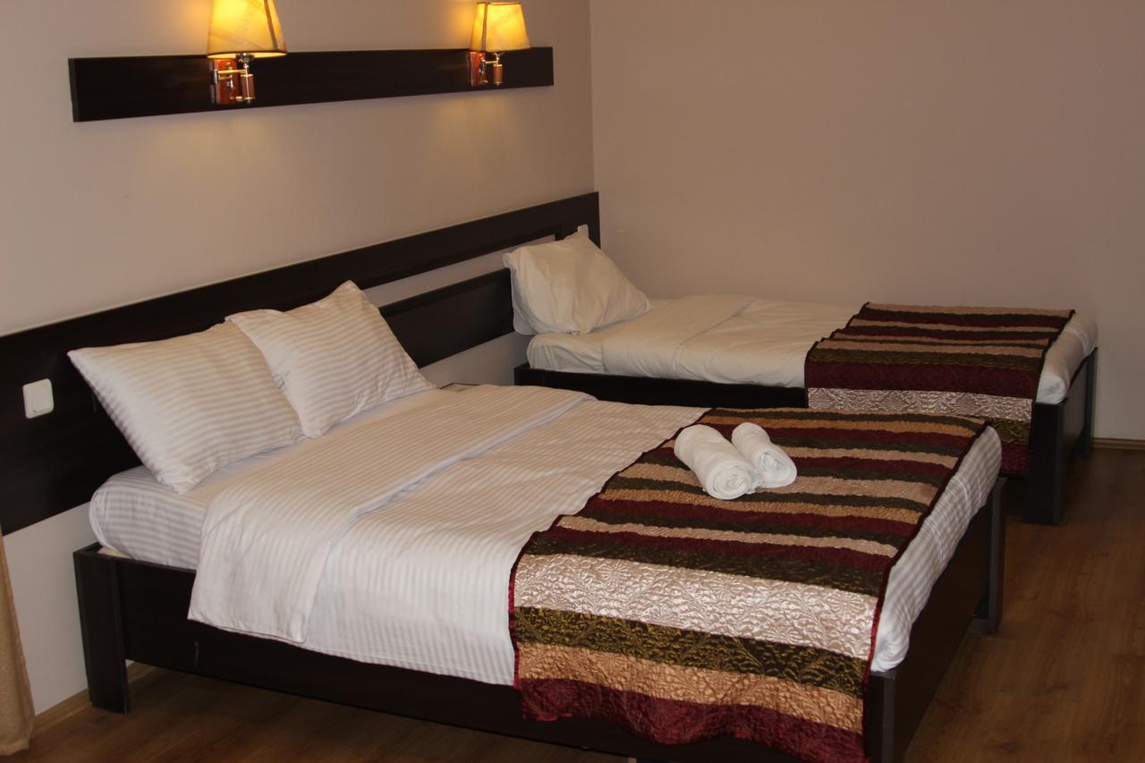Iar Hotel باتومي المظهر الخارجي الصورة