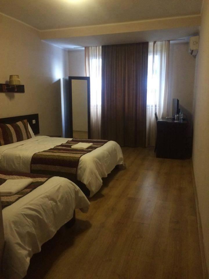 Iar Hotel باتومي المظهر الخارجي الصورة